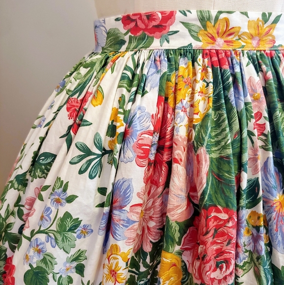 Sold - Picture 3 of 4